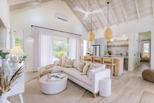 Jolly Harbour Villa | 118 Villa Aloe