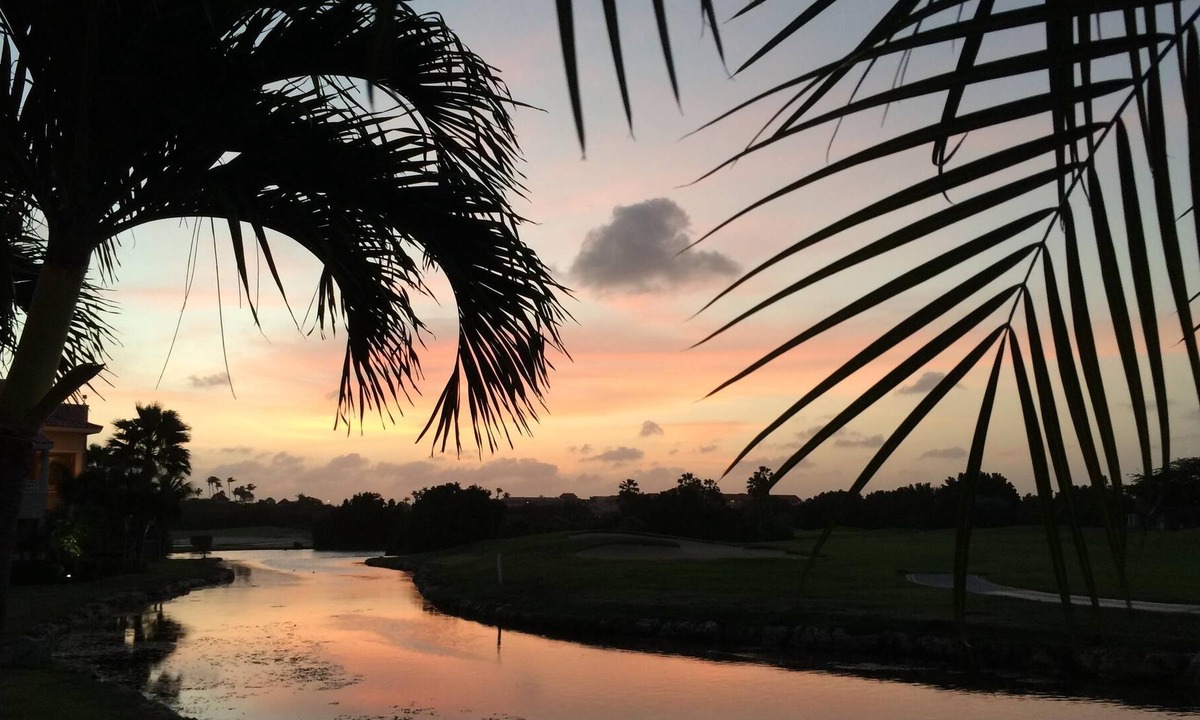 Oranjestad-West Condo | 2 Bedroom, 2 Bathrooms, Sleeps 5 = One happy family vacation!