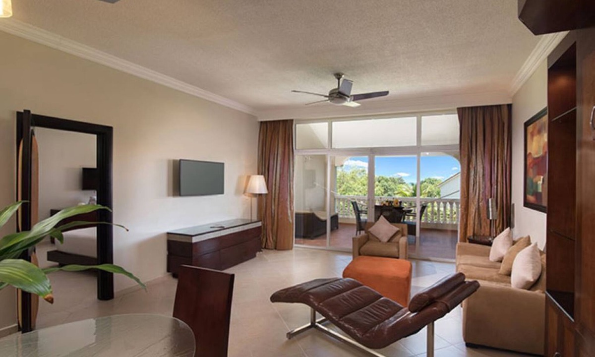 Puerto Plata Villa | 2-Bedroom Luxury Villa in Lovely Puerto Plata with AC, WiFi sleeps 8!