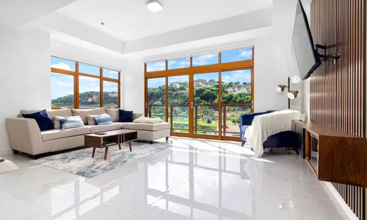 Beverly Hills Apartment | 2 Bedroom Mountain View Apartment with Pool in Kingston, Jamaica