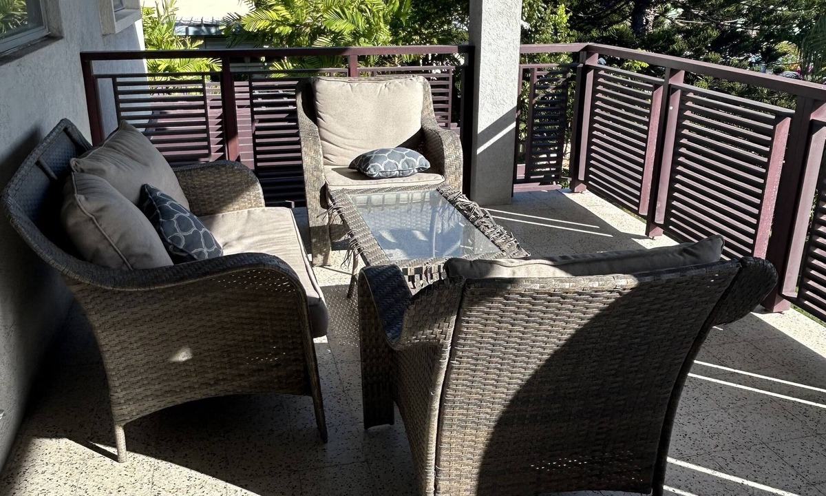 Bridgetown Apartment | 2 minute walk to Brighton's Beach, Kensington Oval, Apt on a quiet street