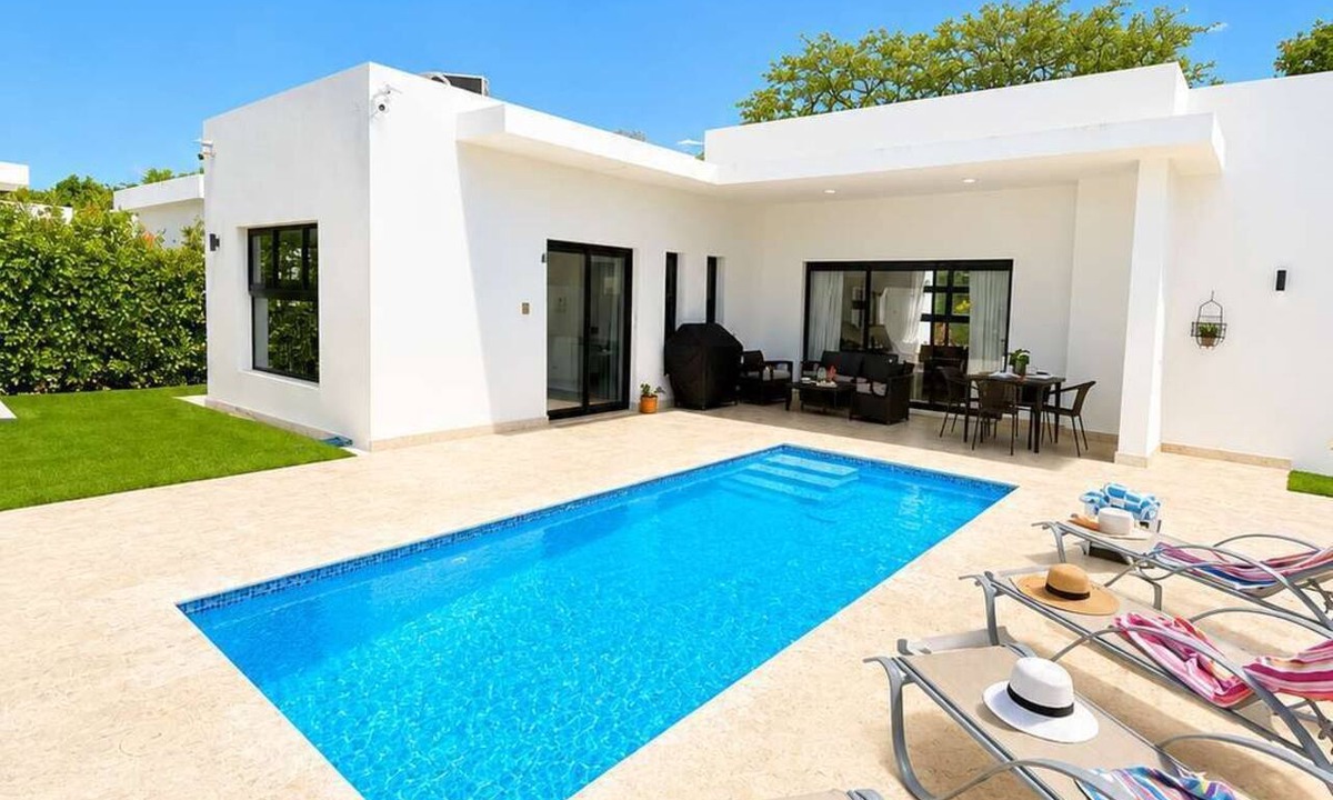 Playa Chiquita House | 3 bd Villa Solis in Oceanfront Community Santa Fe