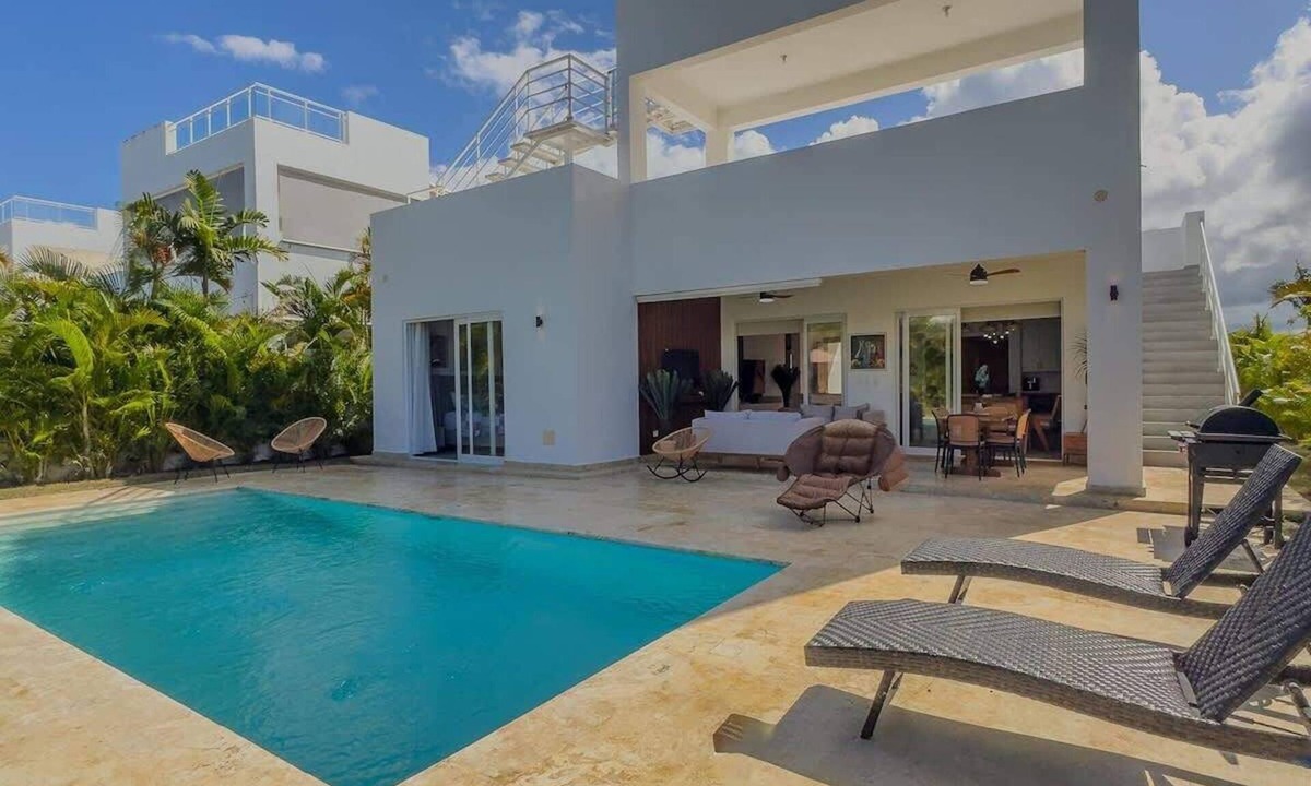 Playa Chiquita House | 3bd with rooftop ocean view in Sosua Ocean Village