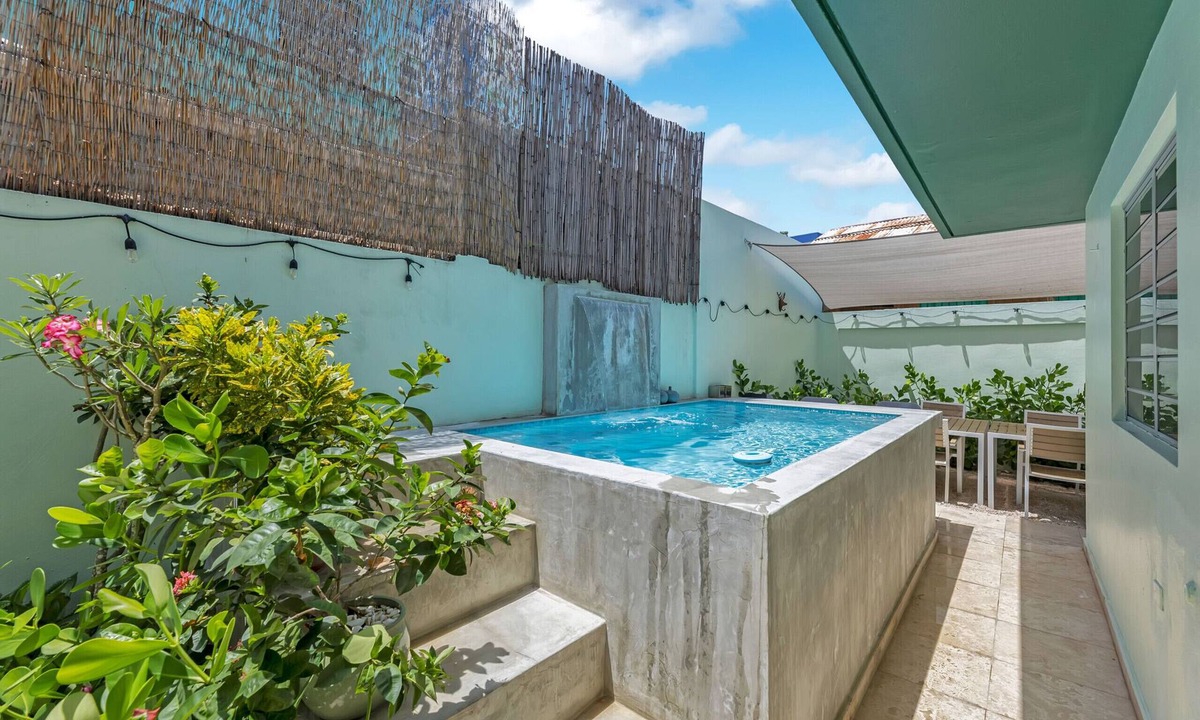 Parque House | 4BR Pool Home | 5 Min to Beach, San Juan