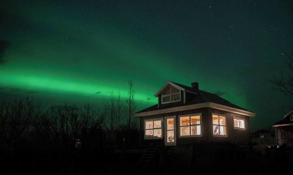 Skalafell Cottage | A Historic Icelandic Lakeside Home, where nature and people reconnect