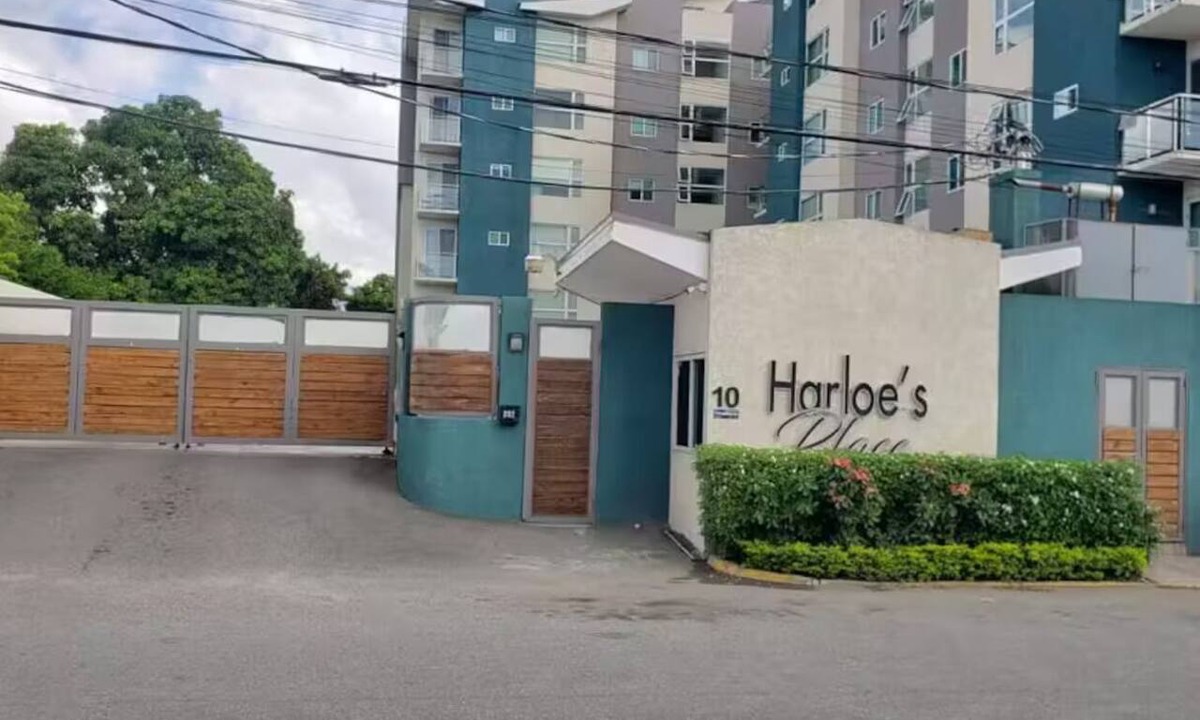 Eastwood Park Condo | A quiet place to relax in the heart of Kingston