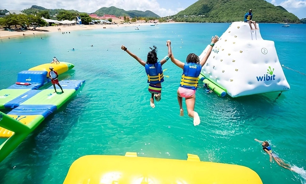 Rodney Bay Hotel | Affordability Meets Comfort! Outdoor Pool, Kitchen, Near Treasure Bay Casino!