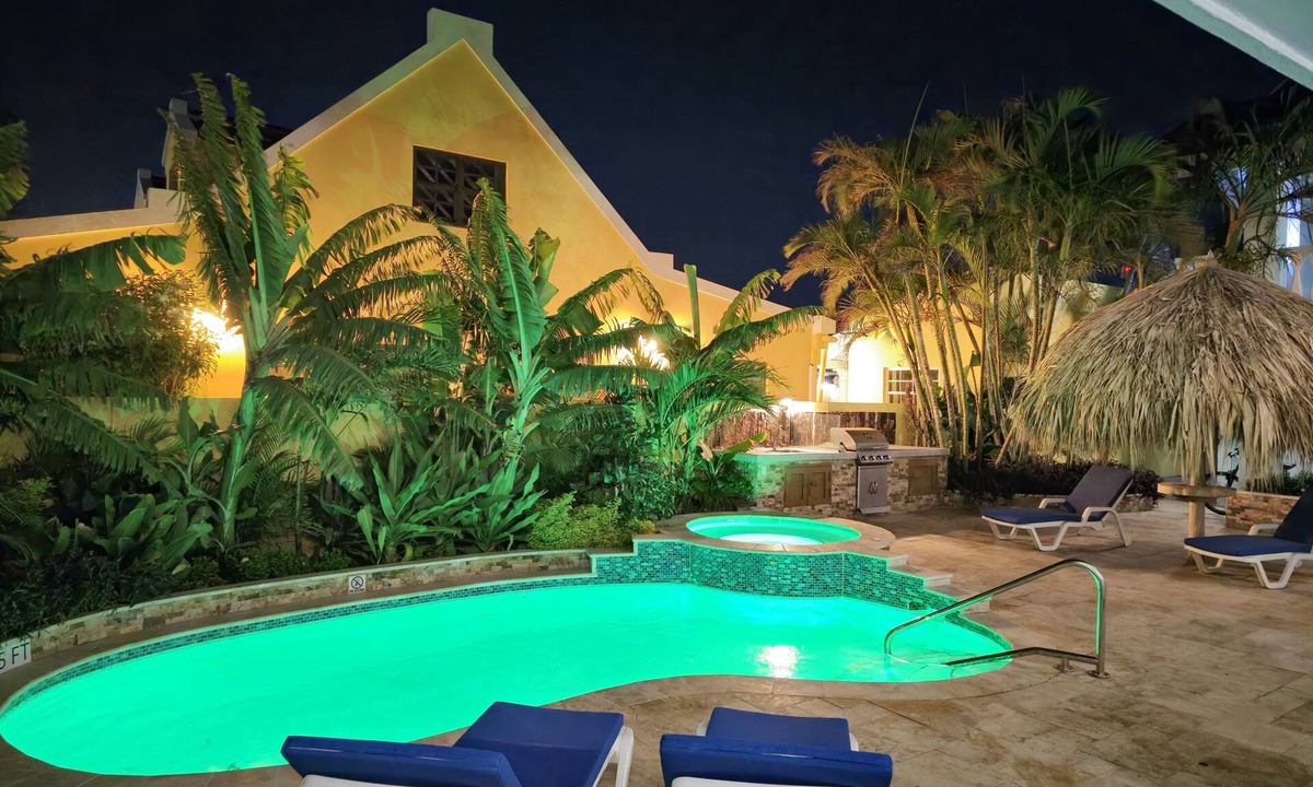 Noord Apartment | Amazing 1 Bedroom Apartment 3 km from Eagle beach