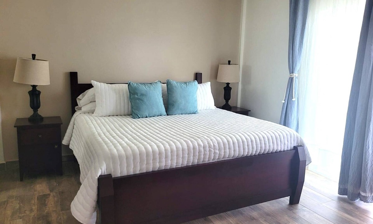 Caye Caulker Apartment | Ashton Court Belize