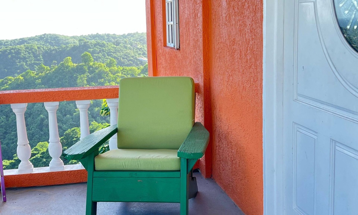 St. George's Apartment | Basic Jealous Mountain One Bedroom Apartment