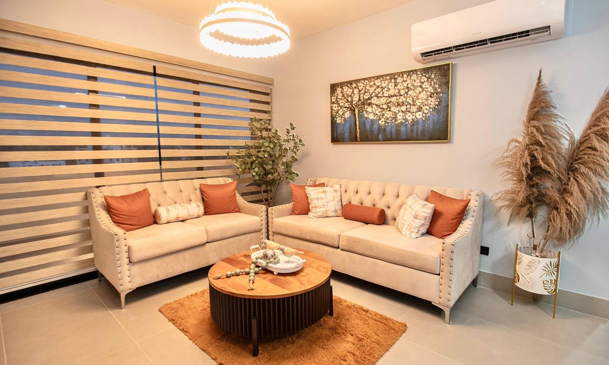 Gregorio Luperon Apartment | Beautiful Lodging with Terrace and Jacuzzi in Santiago.