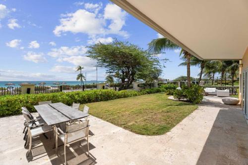 Oranjestad-West House | Beachfront - Grand Regency 5BR condo - BG131