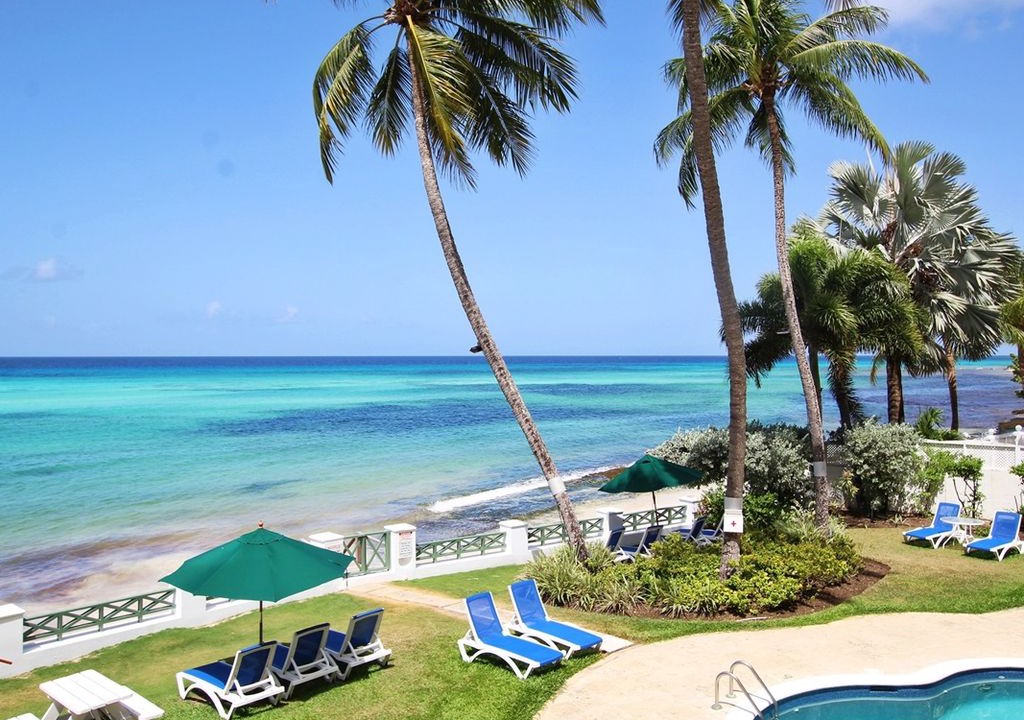 Saint Lawrence Apartment | Beachfront Ocean View Apt with Pool - Leith Court 3
