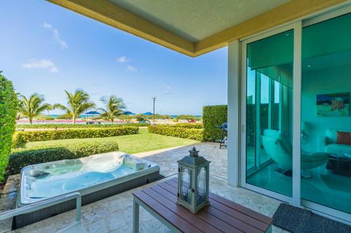 Palm Beach Apartment | Blue Residences