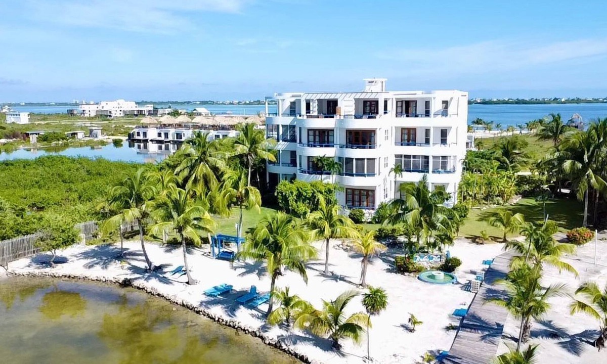 San Pedro Apartment | Brahma Blue Resort