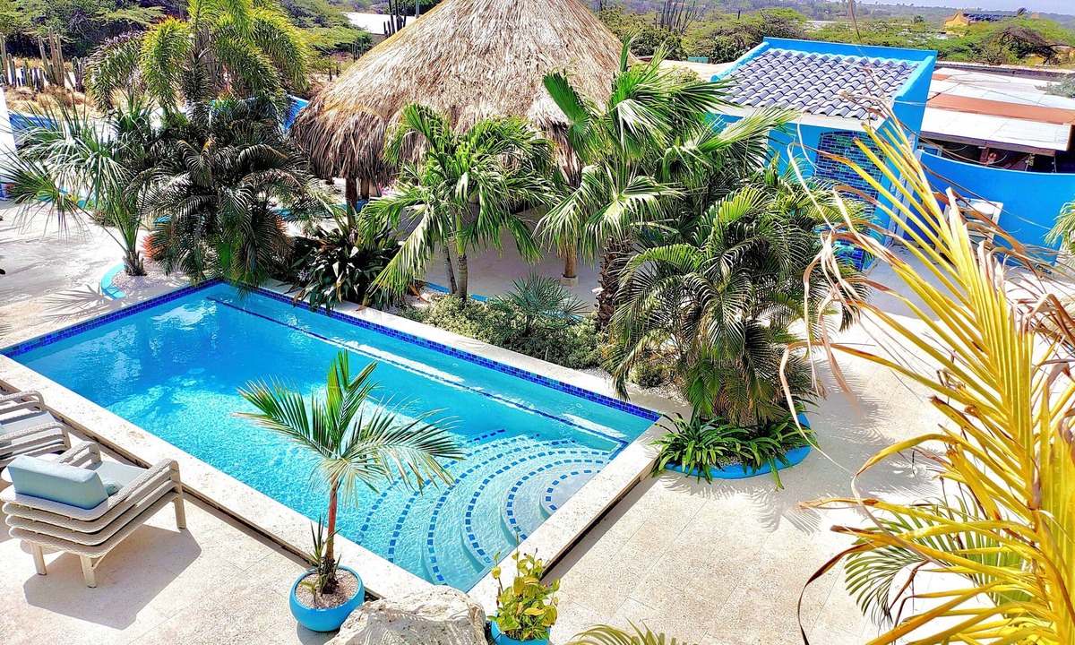 Kudawecha Apartment | Brand-New Tropical Adults-Only ‘ Atupa ‘ Retreat in Aruba. Close by the Beach.