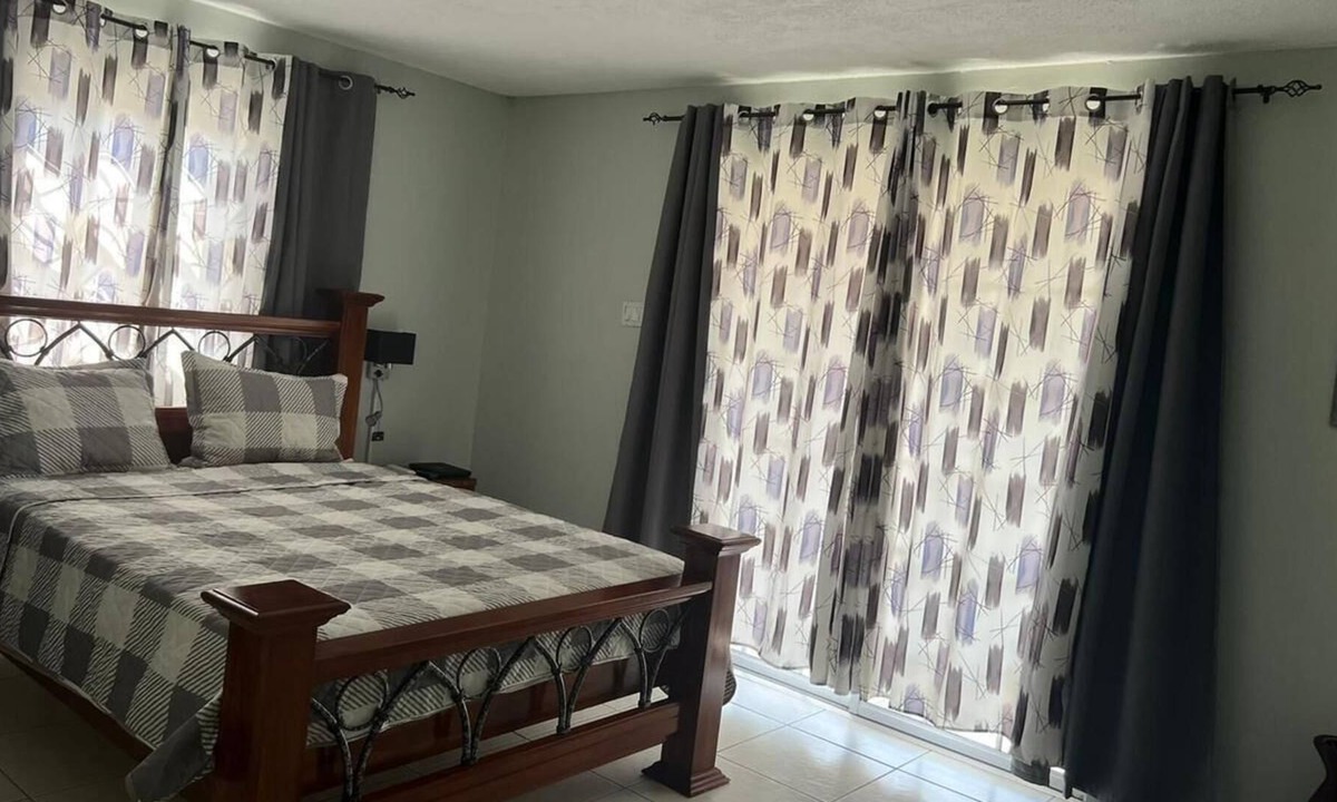 Portmore Apartment | BridgeView Townhouse