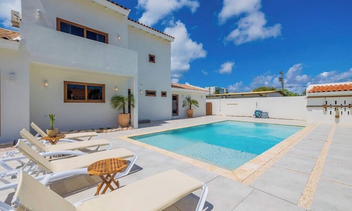 Palm Beach Villa | Buddha House 5/5 Palapa Suite Pool in Palm Beach