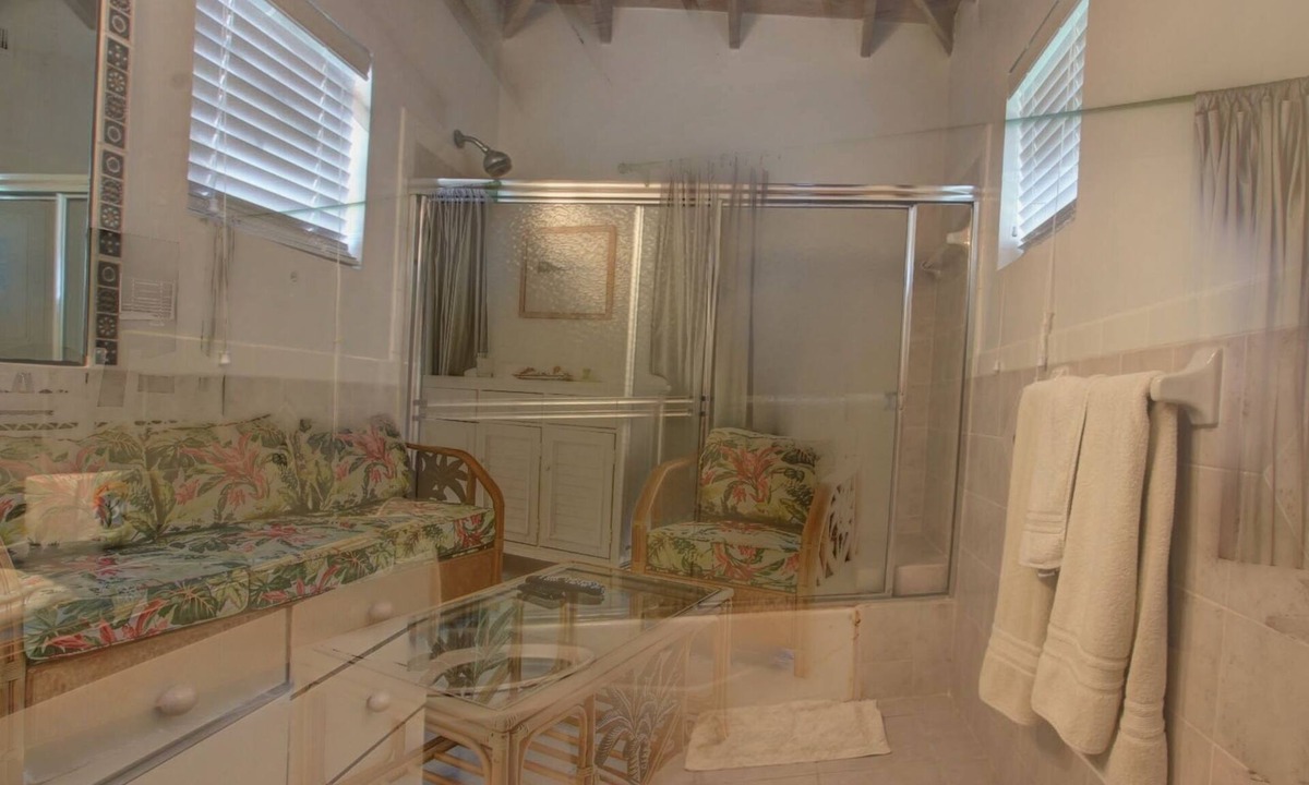 Dunmore Town House | Bullens Bluff Beachfront Home