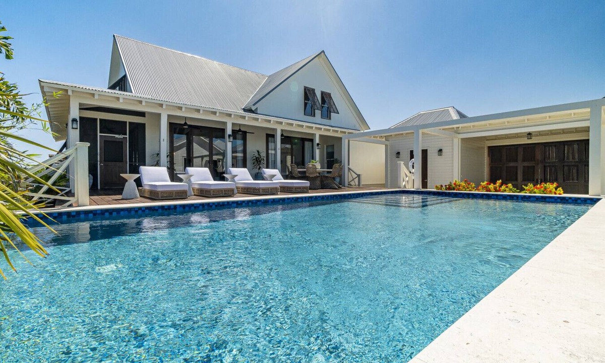 San Pedro Villa | Casa Agua Azul & Mistico Beach Club + Boat Shuttle