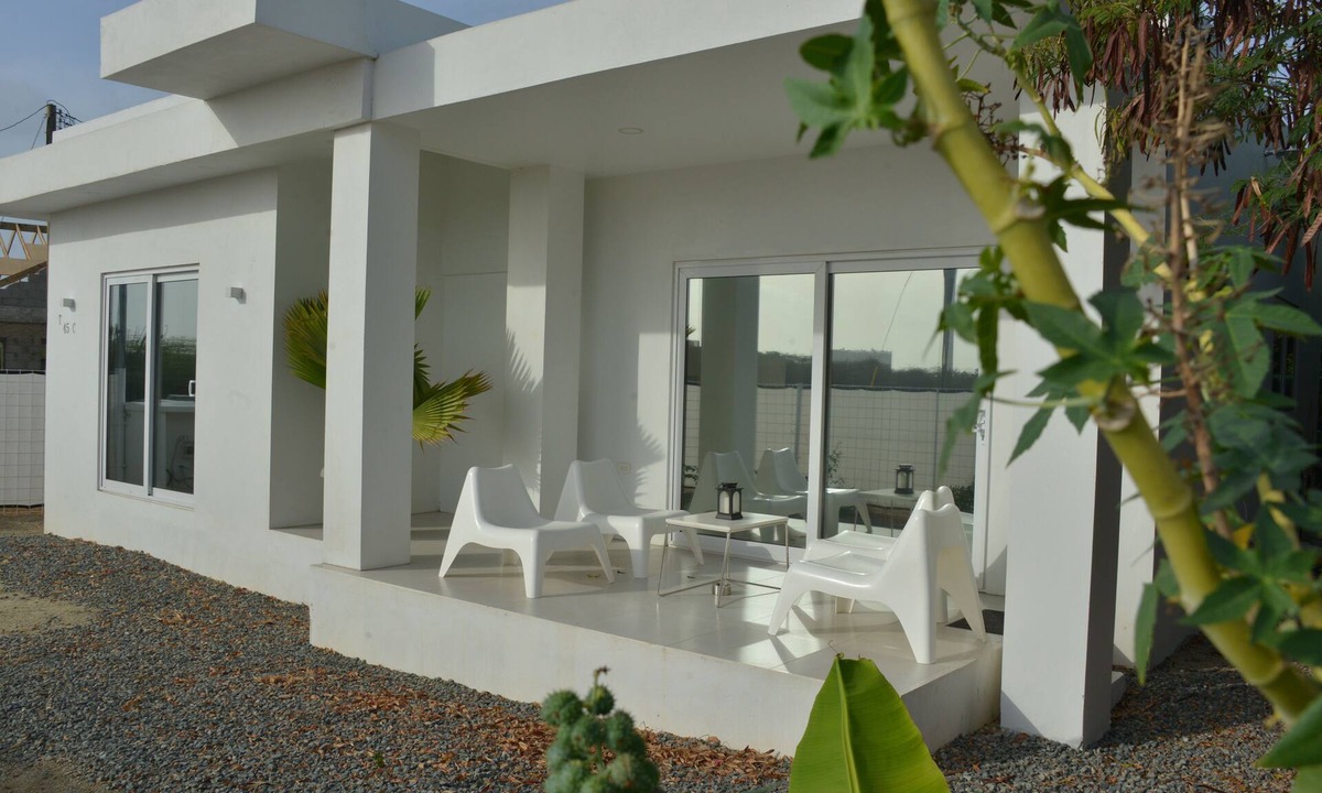 Palm Beach House | Casa Daan, Modern house 5 minutes from the beach