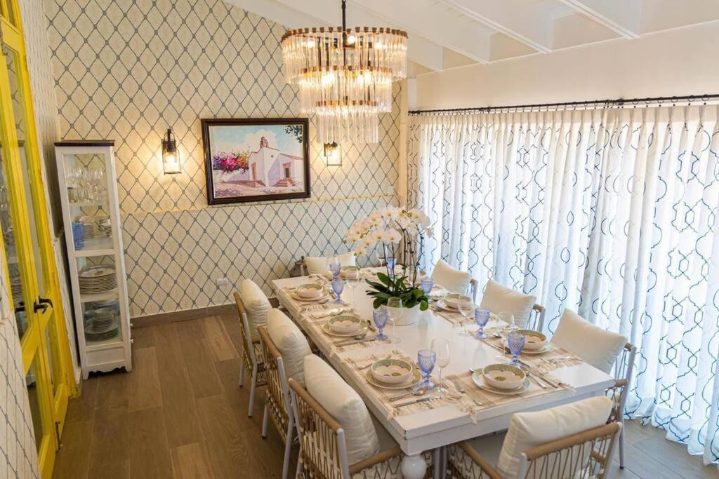 Los Lagos Villa | Casa In / Villa Bacoa / Casa De Campo
