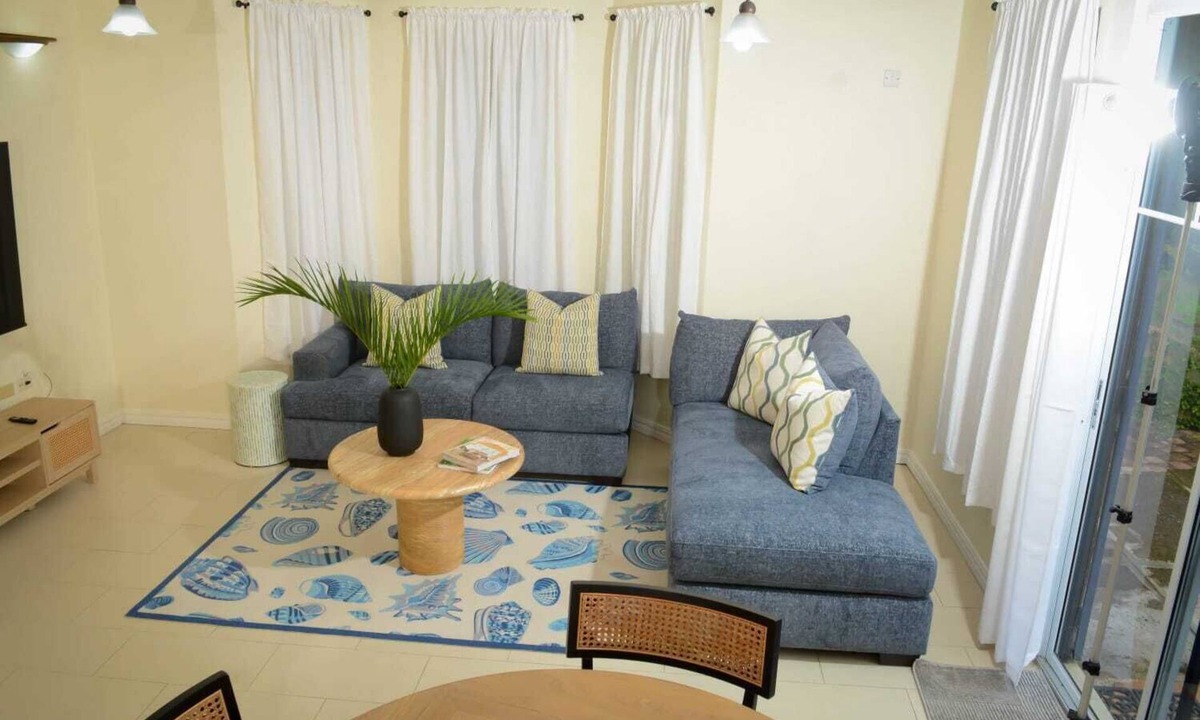 Runaway Bay Apartment | Casita Del Mar