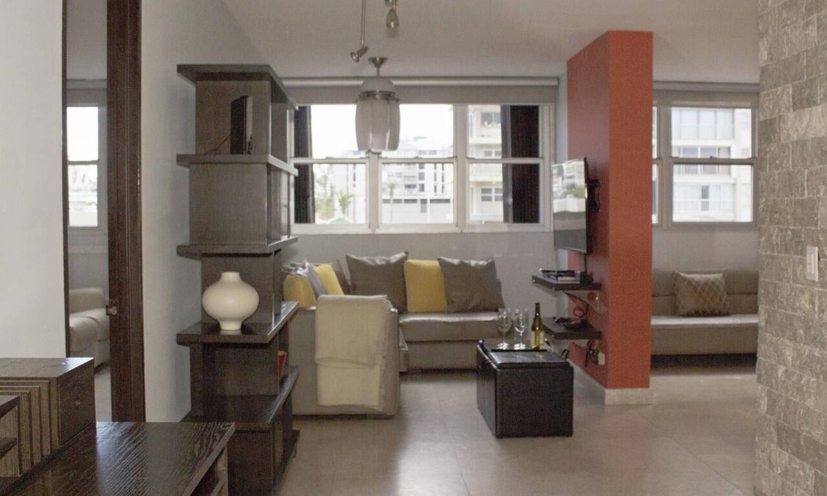 Condado Apartment | cdCulinary Escape, Prime Location, Pool, Beach Access & Nearby Restaurants