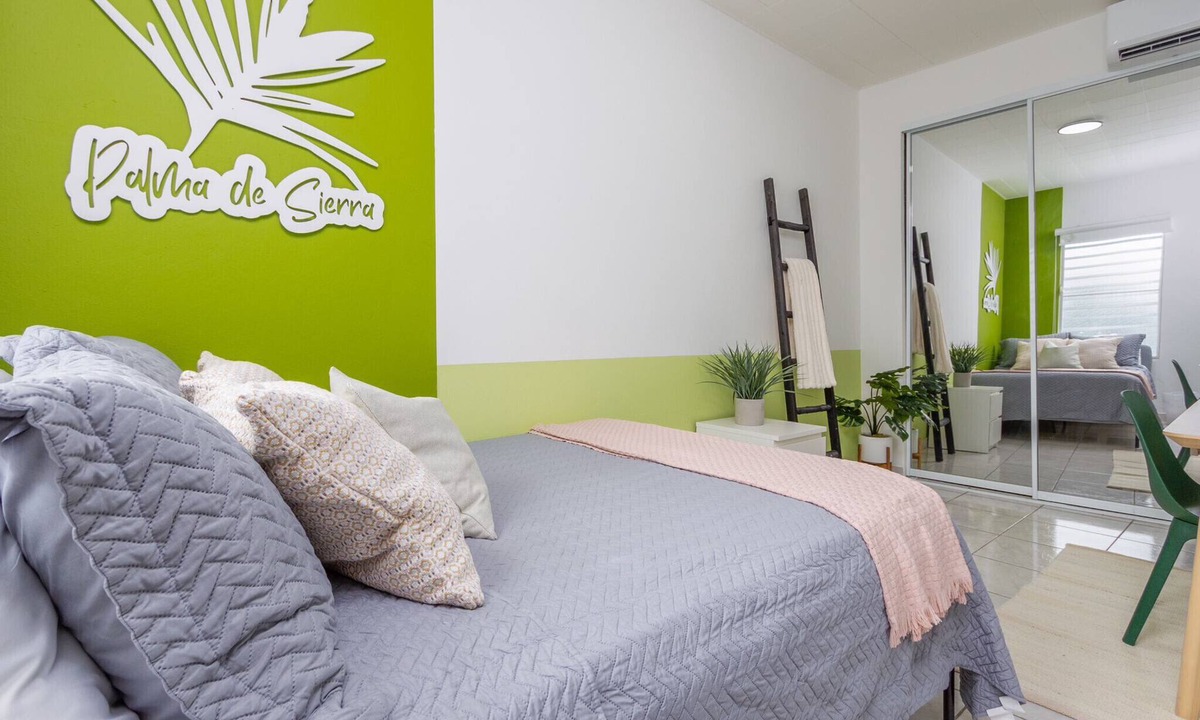 Miramar Apartment | Centric, Spacious, Stylish Miramar Unit, Sleeps 4