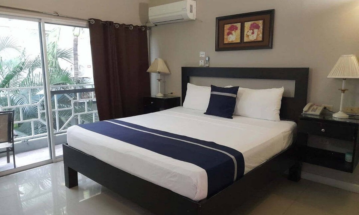 Barbican Hotel | Christar Villas Hotel