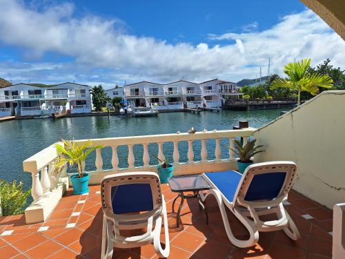 Jolly Harbour House | Comfortable villa near the beach