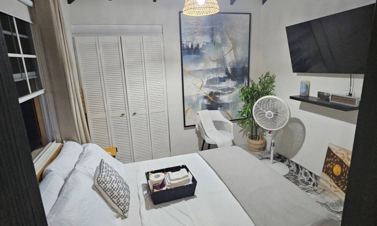 Bridgetown House | Cozy 1-bedroom apartment close to US Embassy and Port