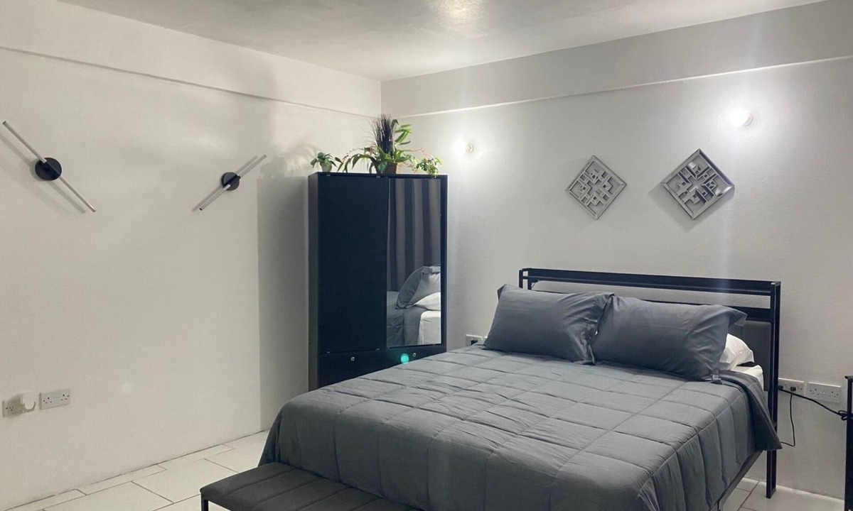 Vieux Fort Quarter Apartment | Cozy 1-bedroom apartment in fabulous Laborie with AC