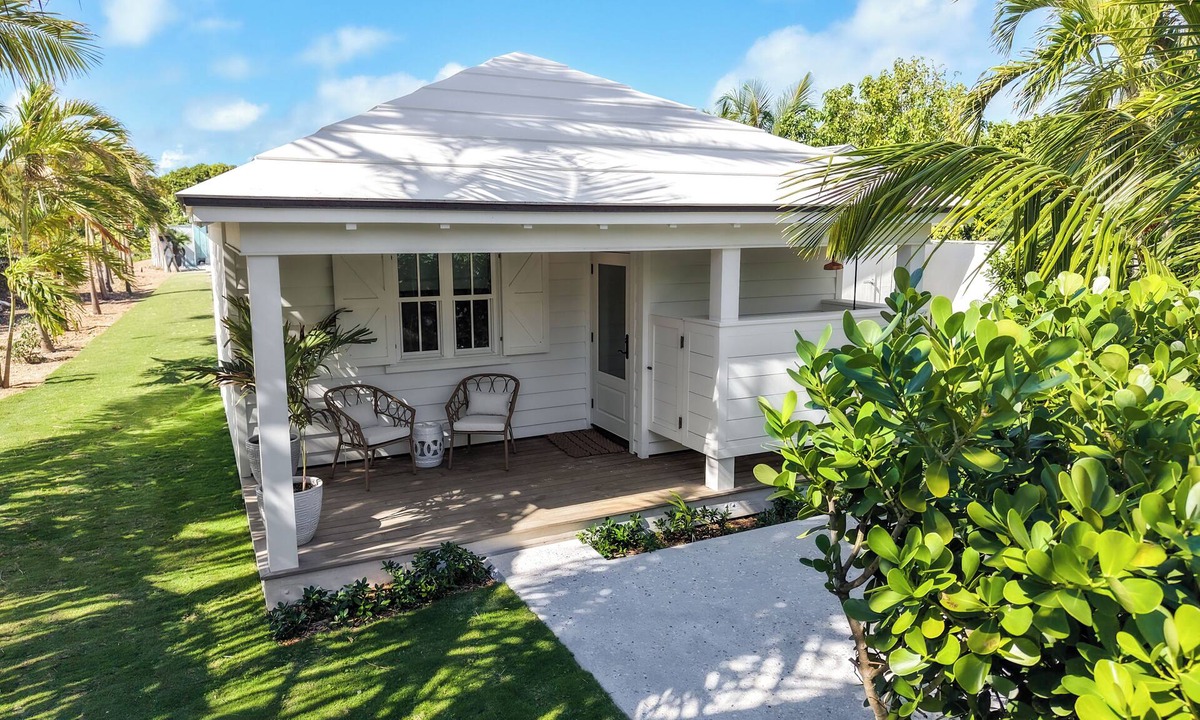 Hope Town Cottage | Cozy 1-bedroom cottage in charming Elbow Cay with AC