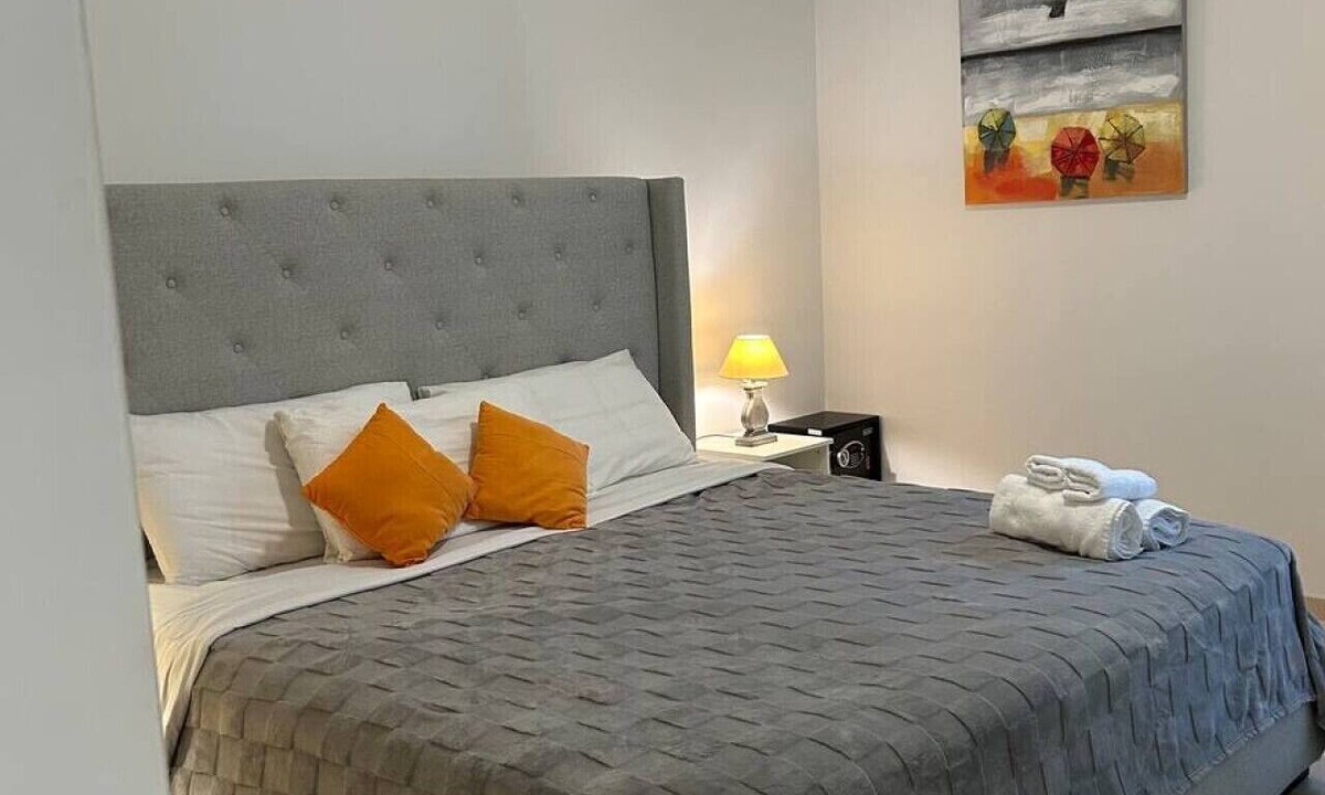 Boegoeroei Condo | Cozy 1BR/1BA Isla Bonita Getaway Pool&BBQ