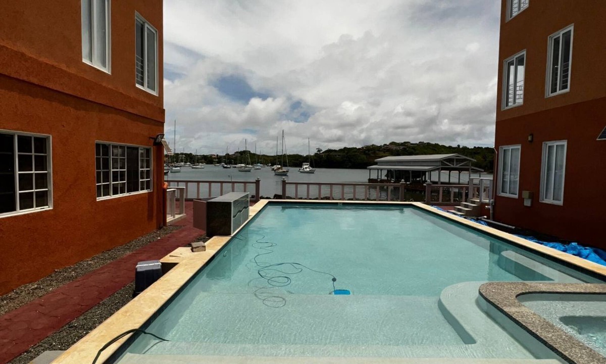 Lance aux Epines Condo | Cozy 2-bedroom condo with AC, fitness room in welcoming Lance aux Epines