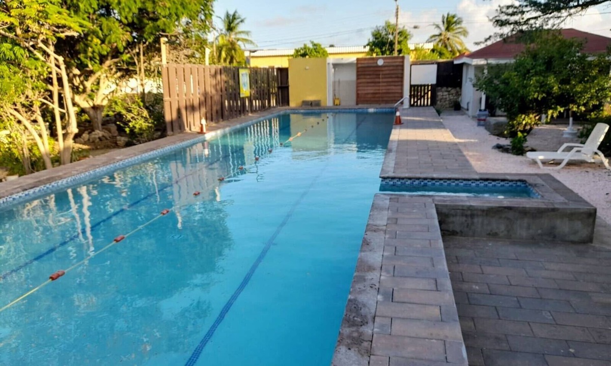 Palm Beach Apartment | Cozy aptm 5 min from the beach