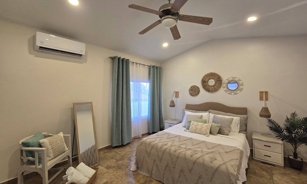 Boroncana Condo | Cozy & quiet townhouse near Palm Beach