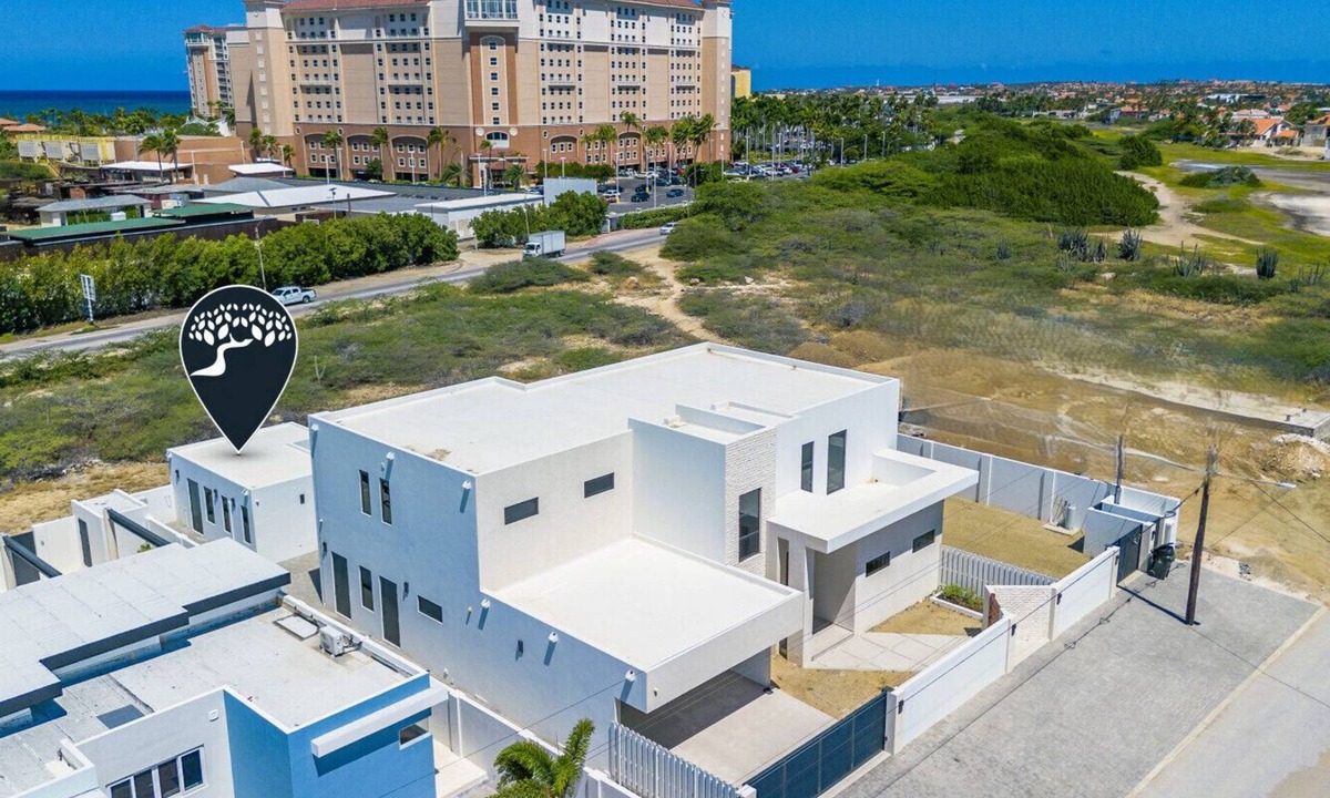 Palm Beach Condo | Cozy Retreat Only a 5-Min Walk to Beach at Palm Beach 623 by Bocobay