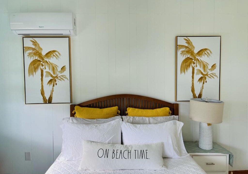 Gregory Town House | Da Round House