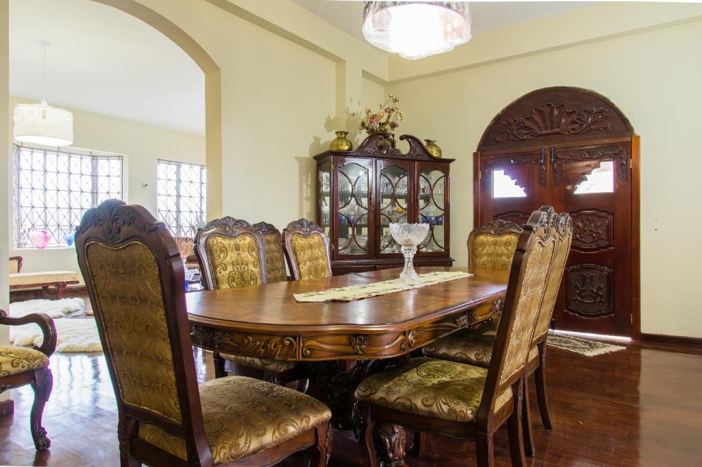 Hellshire Bed & Breakfast | El Cielo