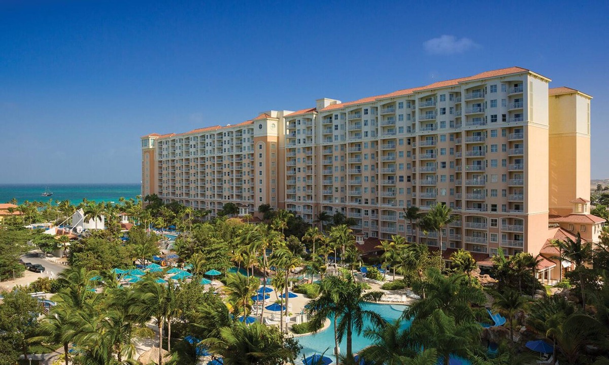 Palm Beach Resort | Escape to Paradise! Studio Villa at Marriott's Aruba Surf Club Resort