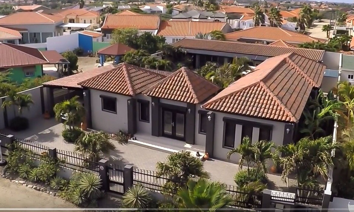 Esmeralda Villa | Esmeralda Escape - Your Private Oasis