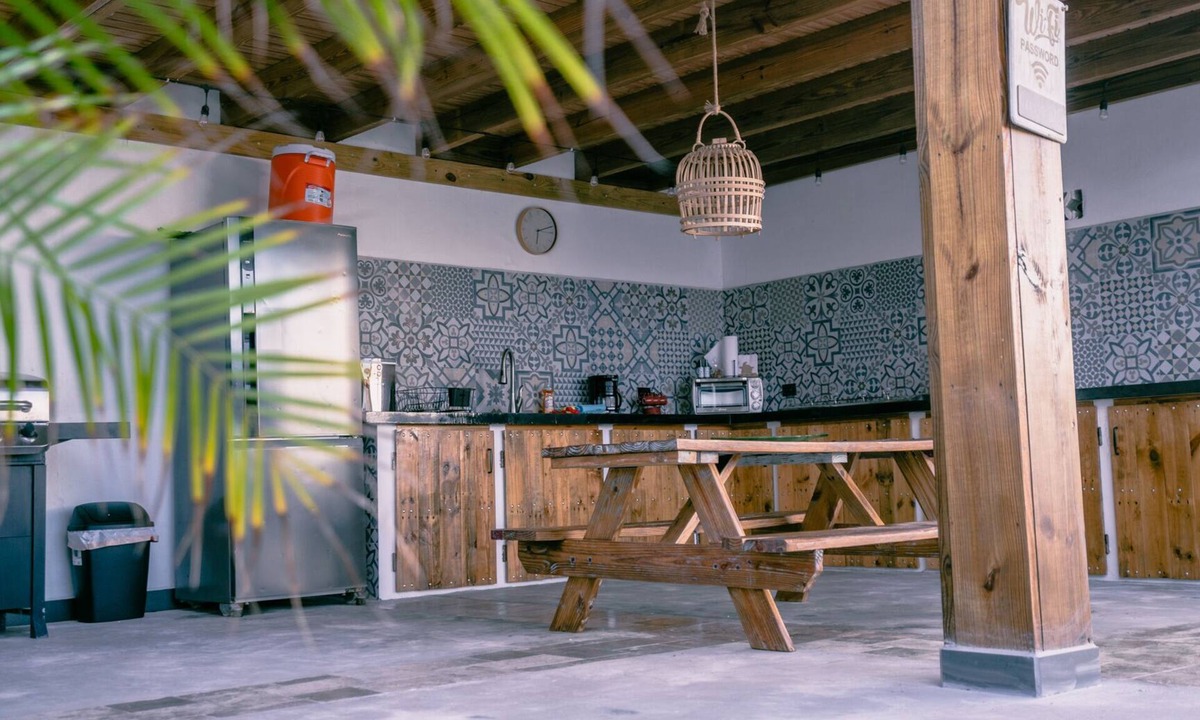 Bubali House | Family/Friends house-10 min from the beach