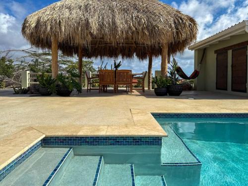 Sabana Liber Apartment | Garden Terrace Menas Authentic Wellness Eco