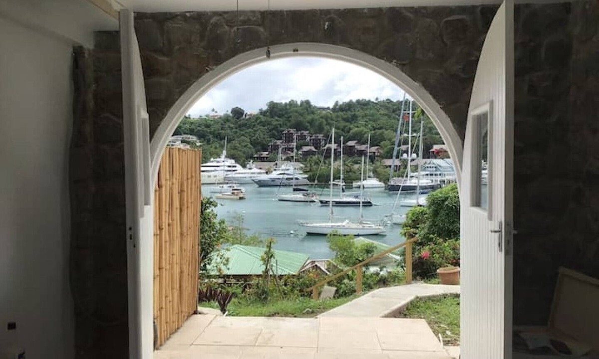 Marigot Bay Condo | Hibiscus cottage Marigot bay