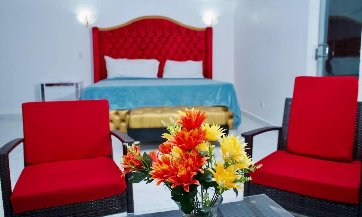 Bonao Hotel | Hotel pool city