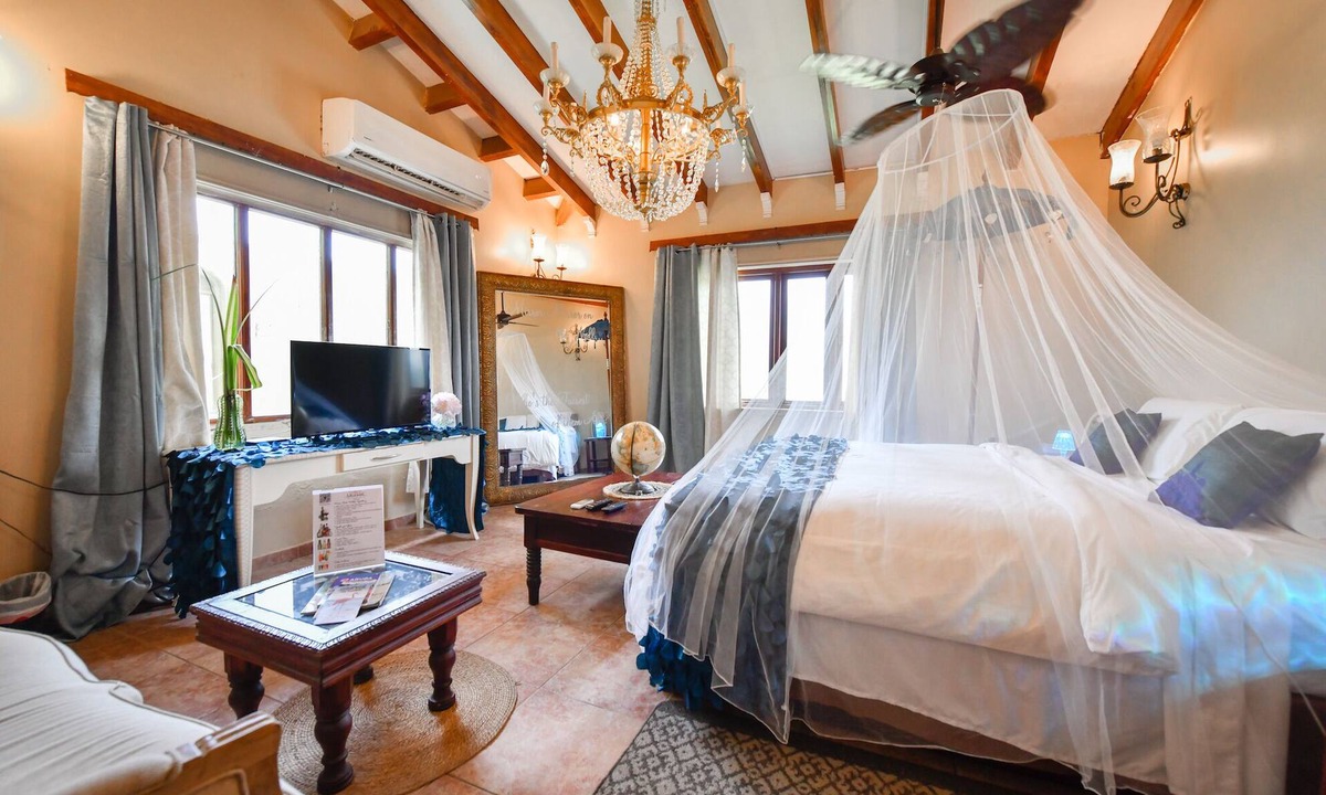 Oranjestad-West Hotel | House of Mosaic Boutique Hotel Aruba