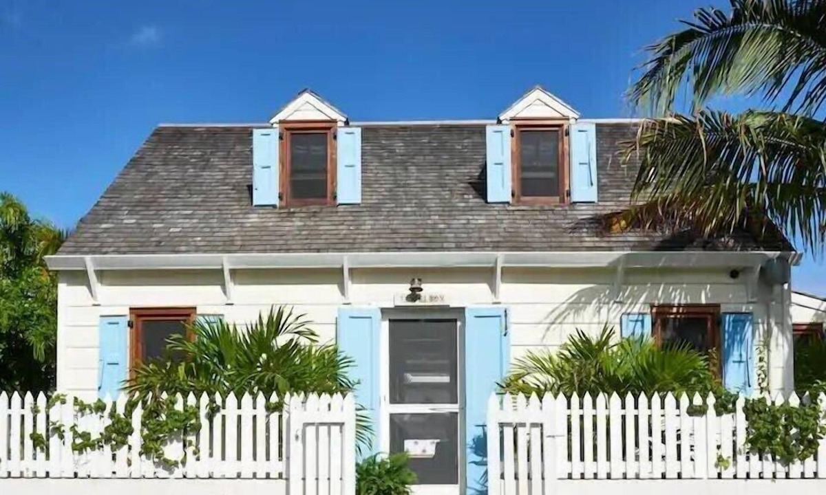 Dunmore Town House | Jewelbox. A Beautifully Restored, Elegant, Family-friendly Town Rental.