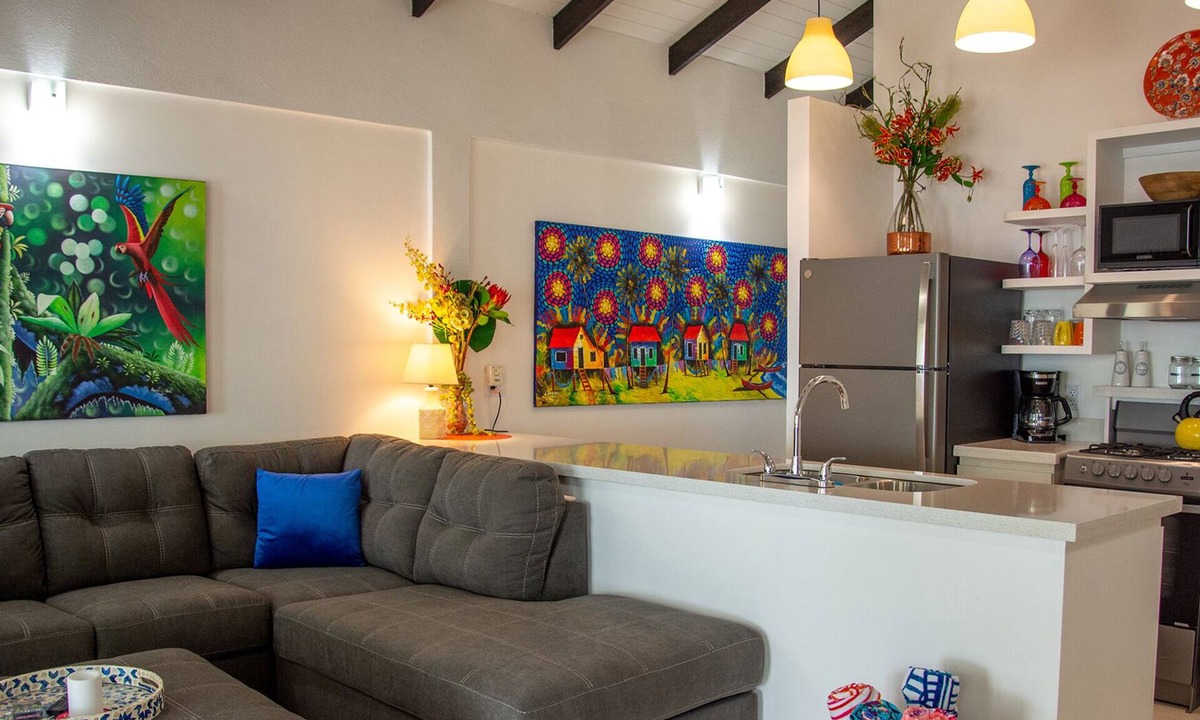 Placencia Cabin | JJEM Cabanas